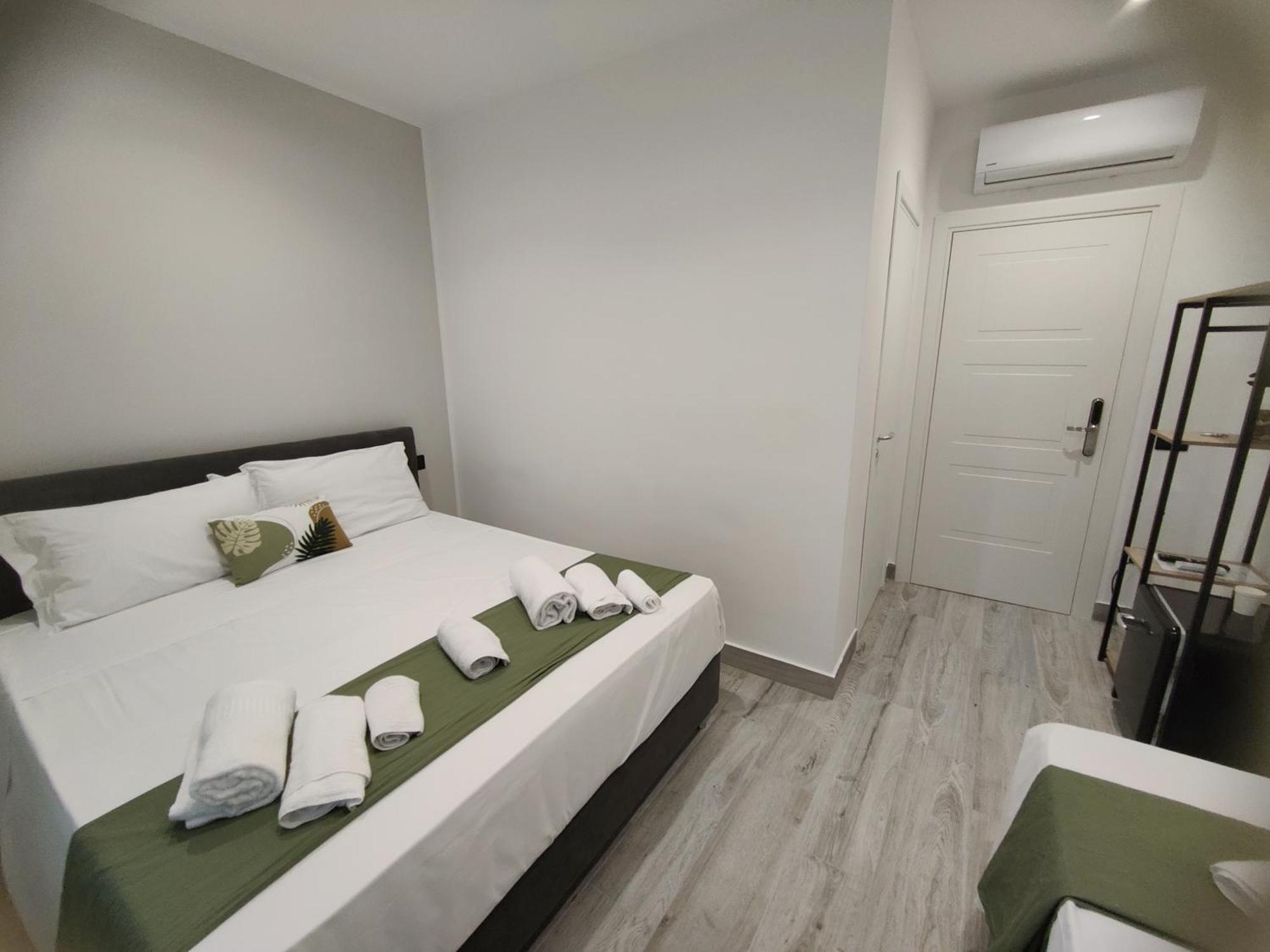 Sweet Rooms San Francesco Napoli Ngoại thất bức ảnh