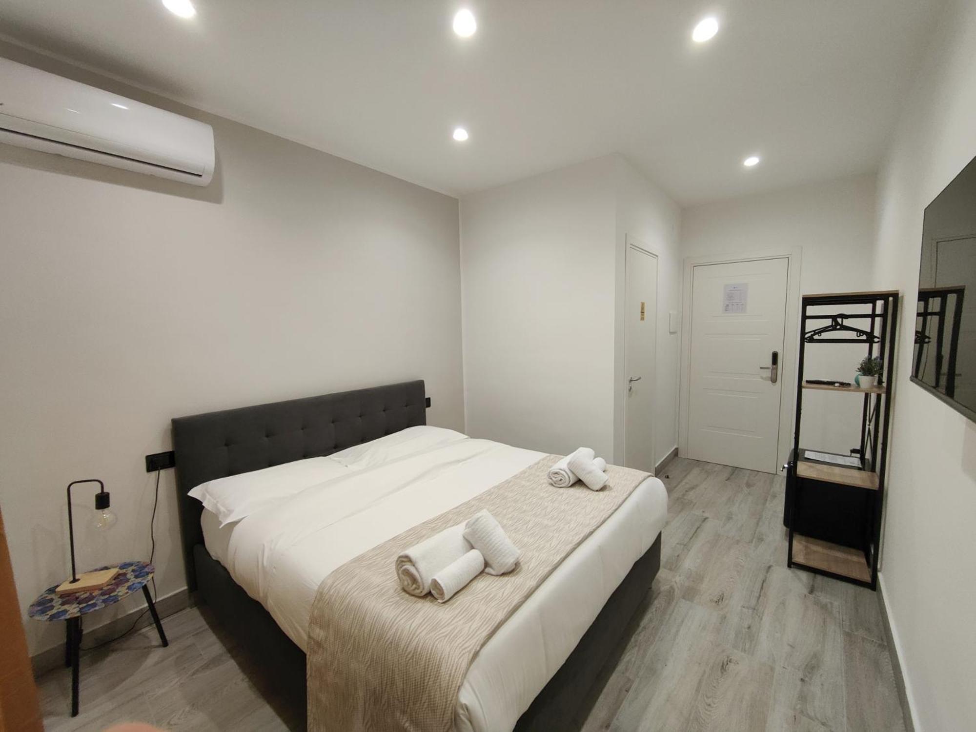 Sweet Rooms San Francesco Napoli Ngoại thất bức ảnh