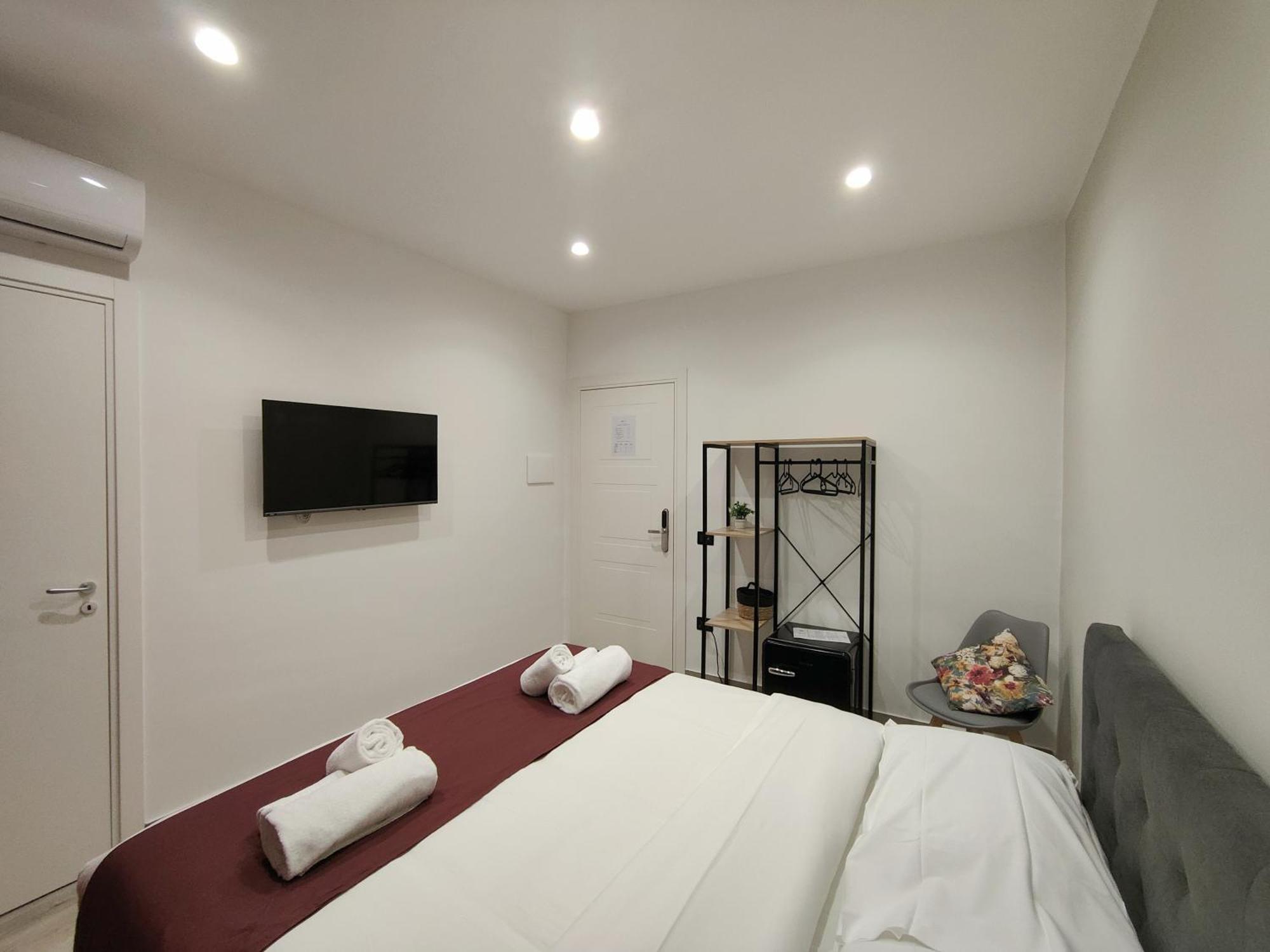 Sweet Rooms San Francesco Napoli Ngoại thất bức ảnh